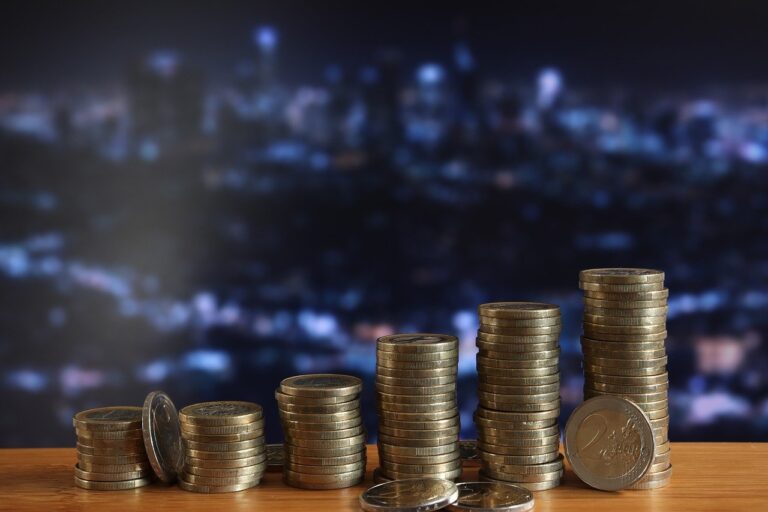 Wskaźnik i kalkulator – Stopa Oszczędności (Savings Rate)